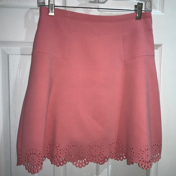 Loft Petites laser cut scallop hem mini skirt Sz 00P soft peach lined - Picture 1 of 5